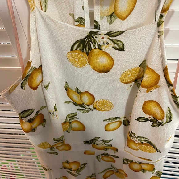 lemon romper - Picture 3 of 3